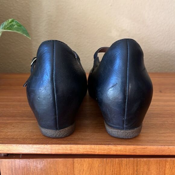 Dansko shoes Mary Jane’s - Picture 5 of 10